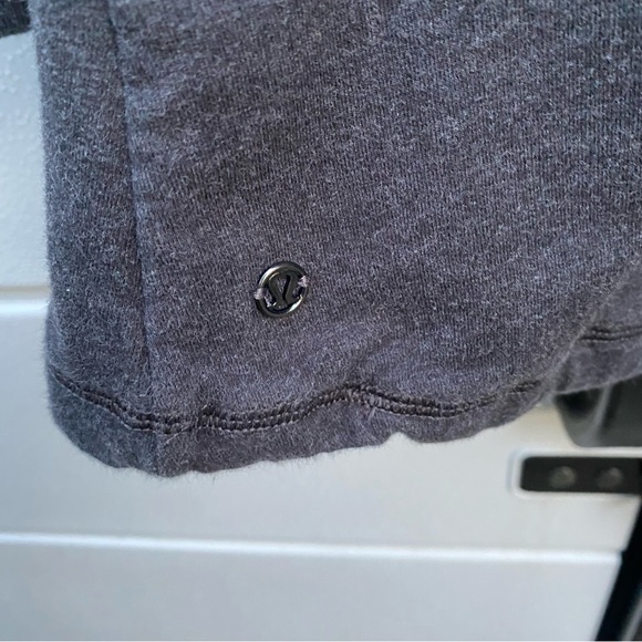 Lululemon Gratitude Wrap Gray Cardigan Snap Up Long Length Thumbholes Pockets 2 - Picture 8 of 9